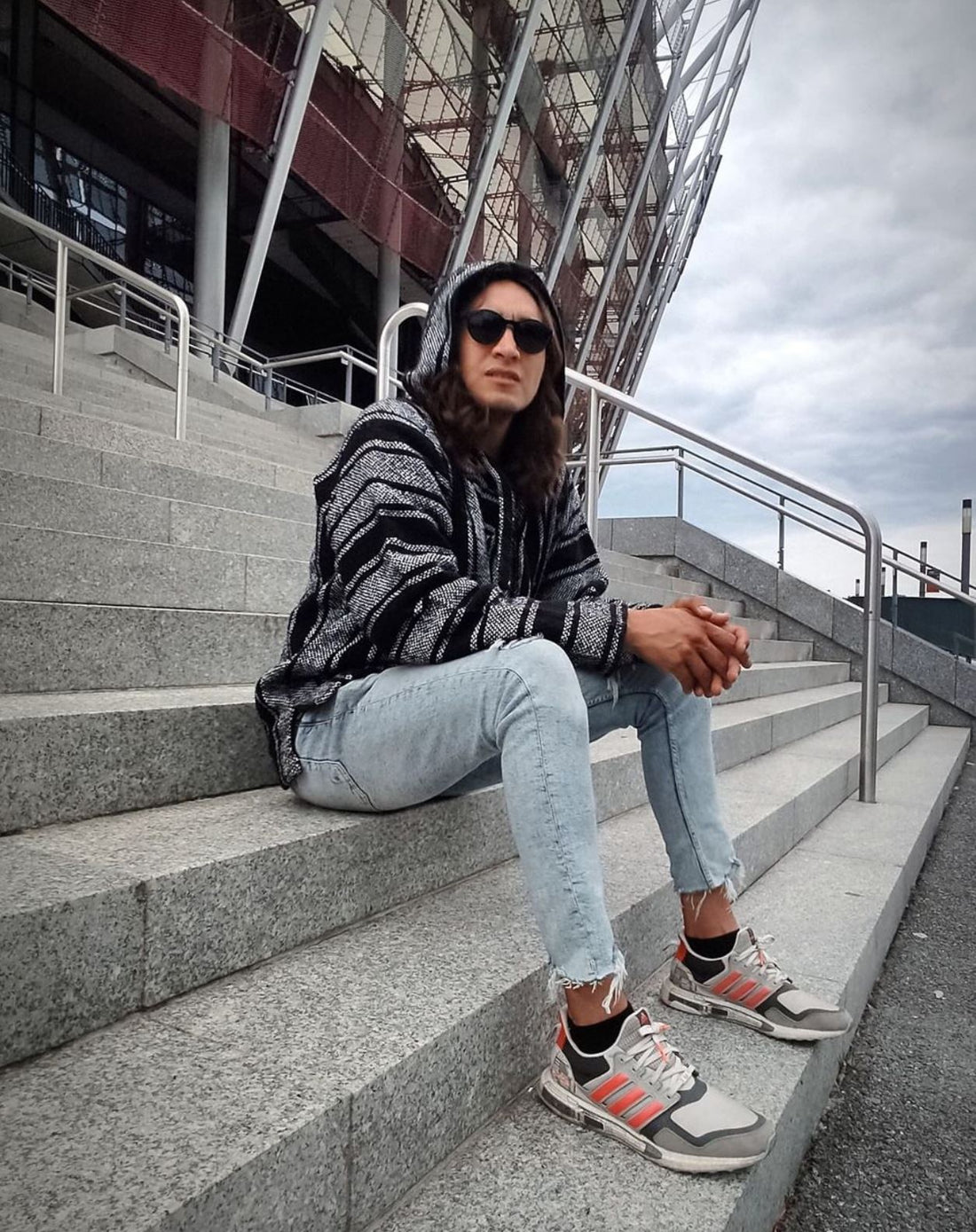 Mexican Baja Hoodies: Some Benefits of Buying Baja Hoodies for Spring & Summer